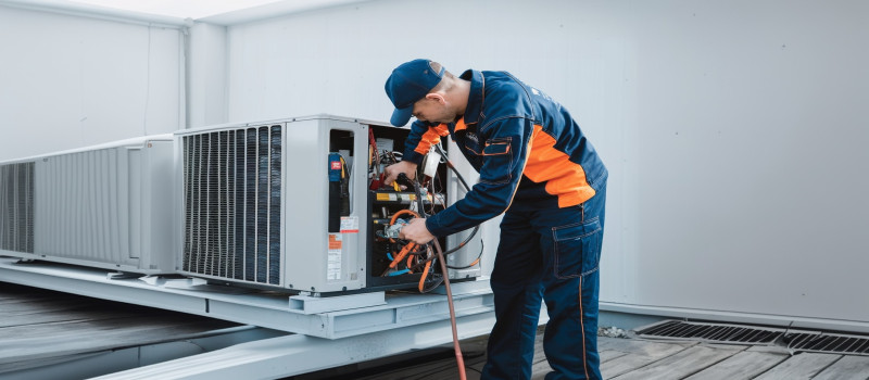 AC Refrigerant Level Check and Refill Service